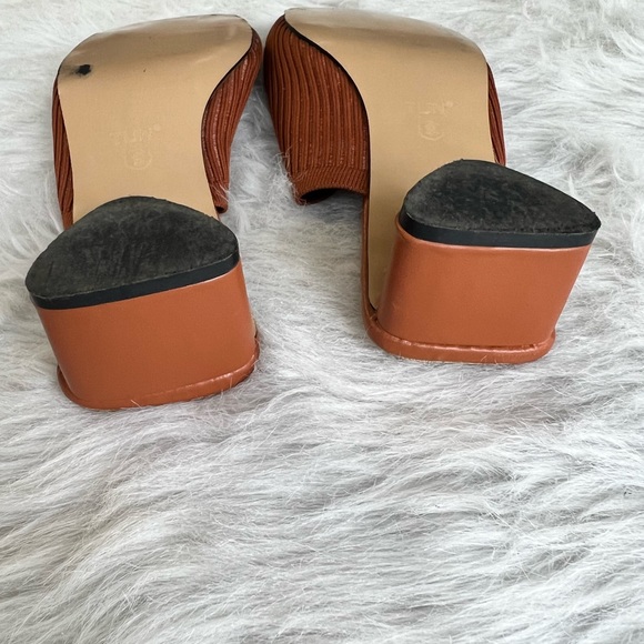 TIJN Katrin Brown Modern Square Toe Mules - Picture 5 of 5